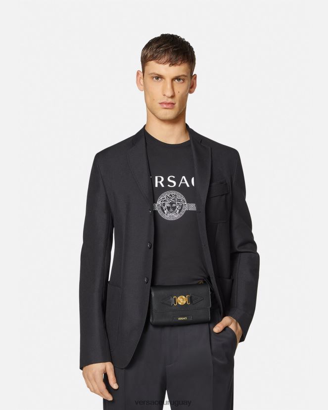 Versace riñonera con Medusa Biggie hombres negro bolsas H88R0H1470