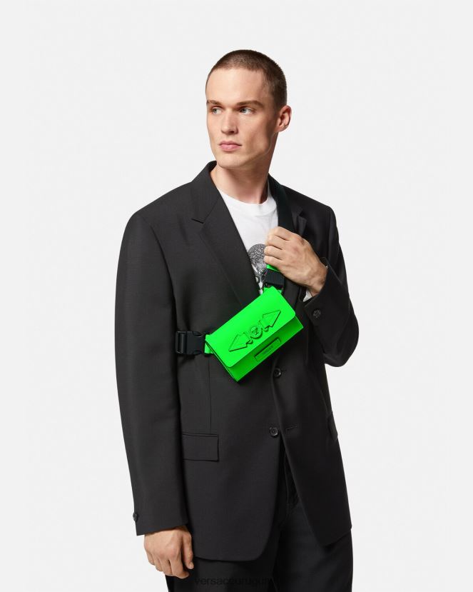 Versace riñonera con Medusa Biggie hombres verde bolsas H88R0H1473