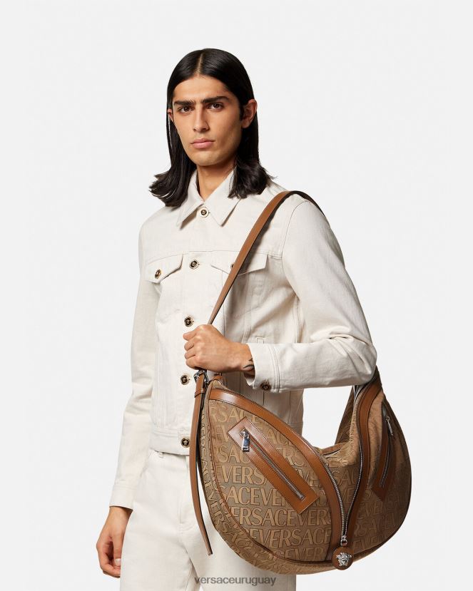 Versace bolso hobo grande con repetición en toda la prenda hombres marrón bolsas H88R0H1499