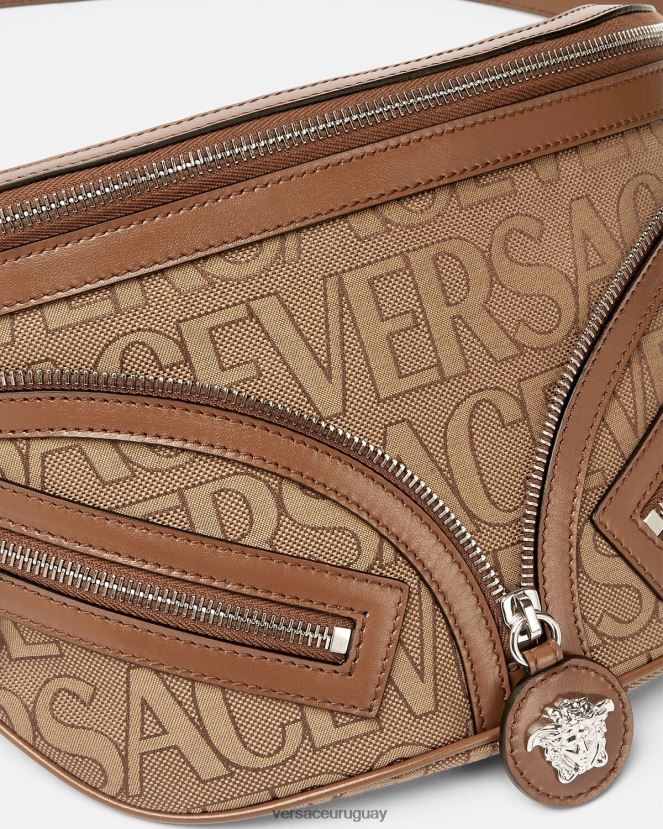 Versace riñonera estilo hobo con repetición en toda la prenda hombres marrón bolsas H88R0H1503