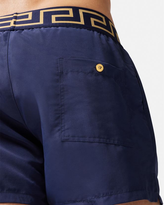 Versace shorts de baño con borde de greca hombres azul ropa interior y ropa de playa H88R0H1814