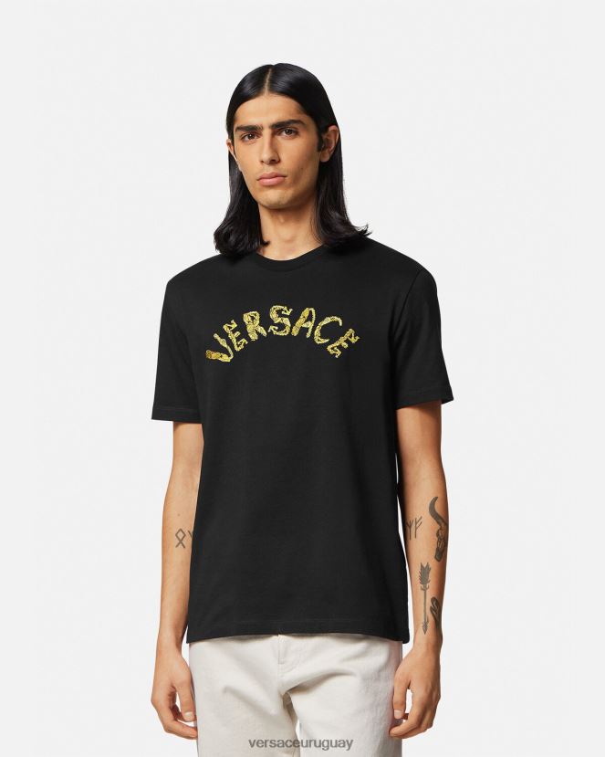 Versace camiseta con logo barroco de conchas marinas hombres negro ropa H88R0H1359