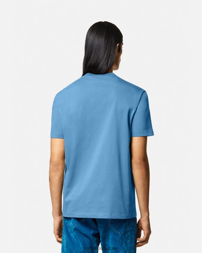 Versace camiseta con logo y silueta barroca hombres azul claro ropa H88R0H1367