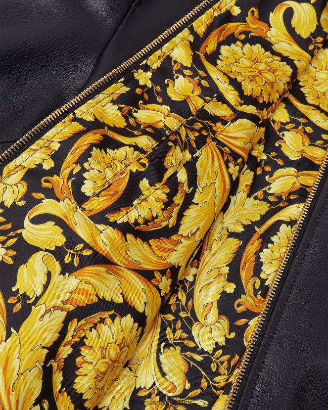 Versace chaqueta bomber de cuero con greca hombres negro ropa H88R0H1225