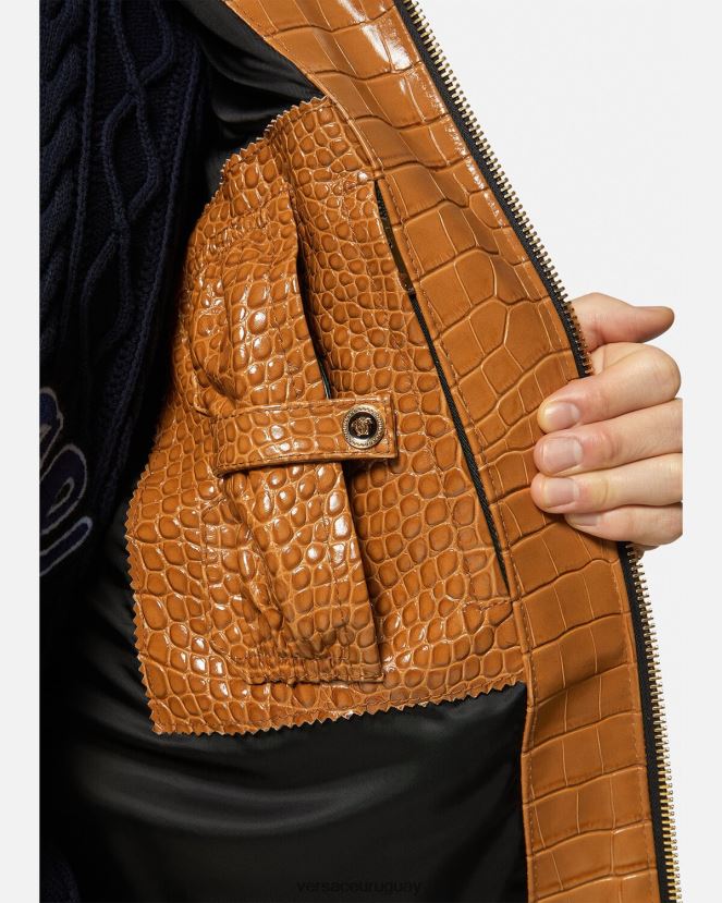 Versace chaqueta tipo blusón de cuero con efecto de cocodrilo hombres naranja ropa H88R0H1255
