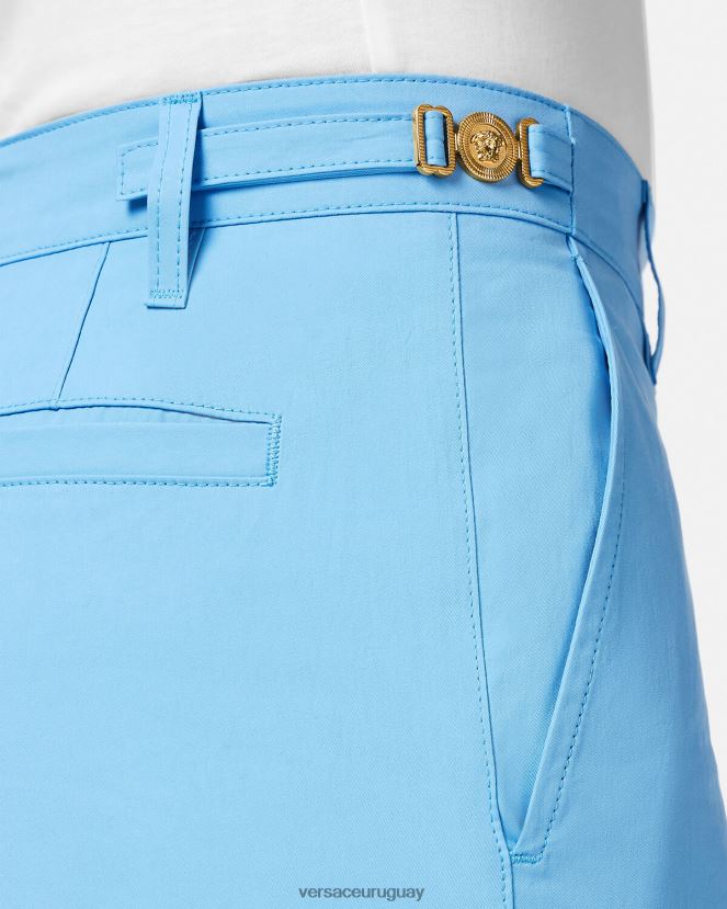 Versace bermudas con medusa biggie hombres azul claro ropa H88R0H1445