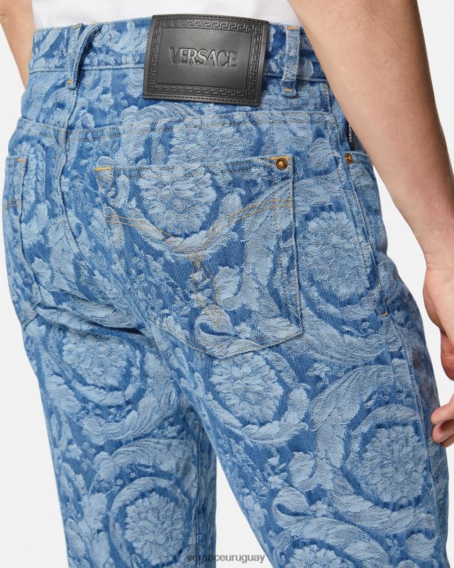 Versace jeans con silueta barroca hombres Plano ropa H88R0H1448