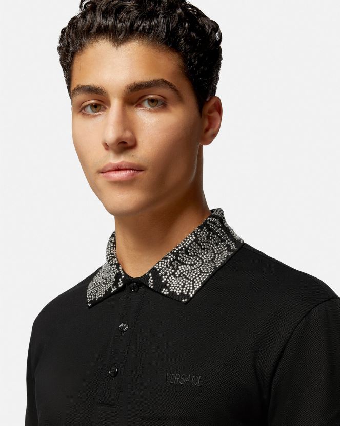 Versace polo de manga corta con tachuelas hombres negro ropa H88R0H1391