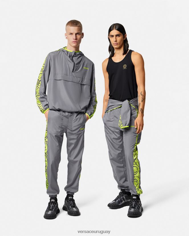 Versace pantalones deportivos con silueta barroca hombres gris y lima ropa H88R0H1460