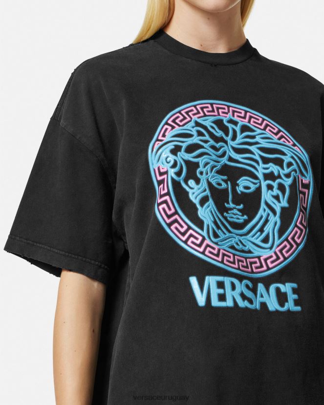 Versace camiseta con logo desgastado de Medusa mujer negro ropa H88R0H134