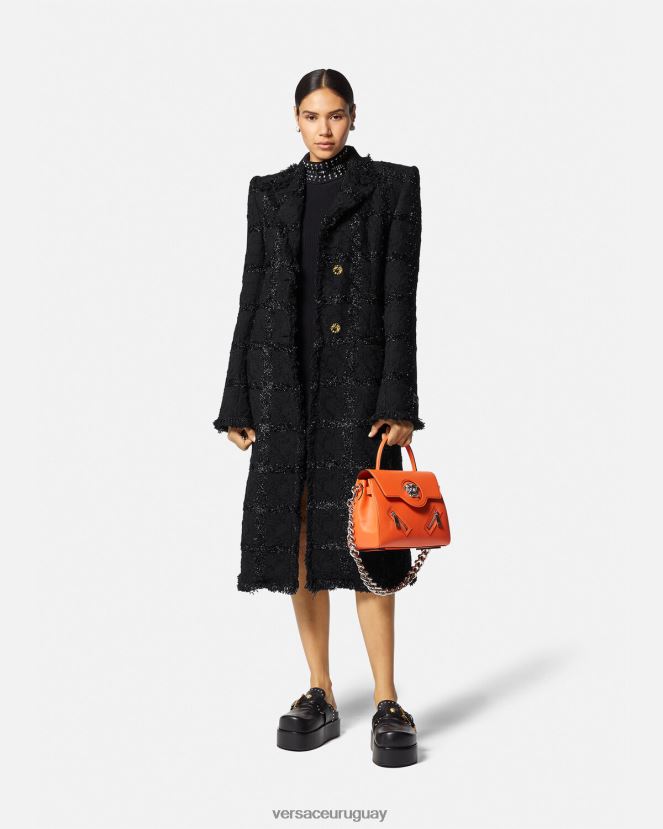 Versace abrigo largo de tweed con pinchos mujer negro ropa H88R0H102