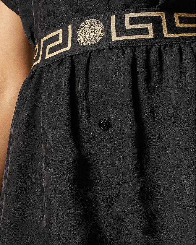 Versace shorts de pijama con borde barroco y greca mujer negro y gris ropa interior y ropa de playa H88R0H1025