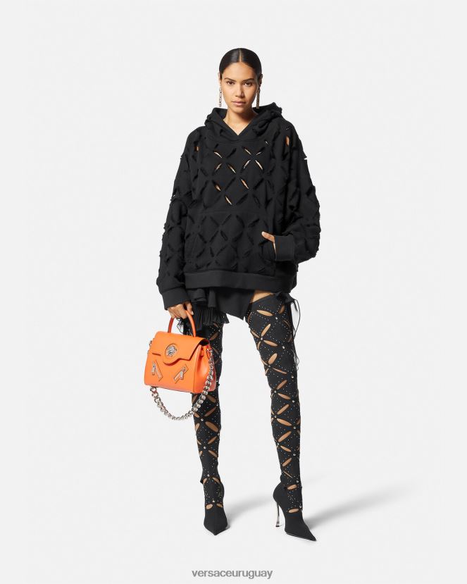 Versace sudadera con capucha extragrande y desgastada mujer negro ropa H88R0H142