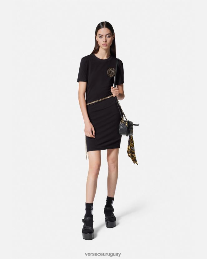 Versace vestido tipo camiseta con logo y emblema en V mujer oro negro ropa H88R0H2144