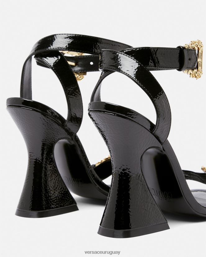 Versace sandalias kirsten con hebilla barroca mujer negro zapato H88R0H2293