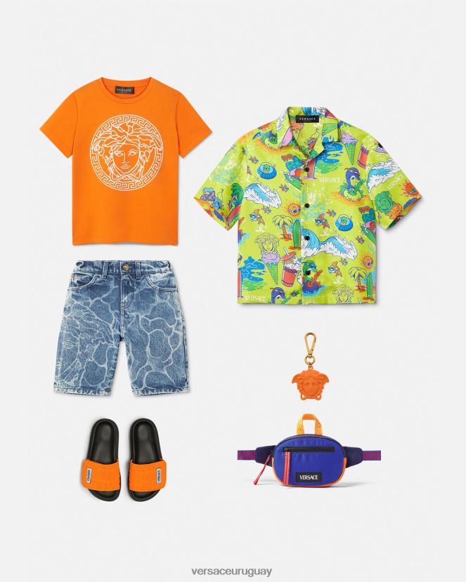 Versace shorts de mezclilla con medusa niños azul ropa H88R0H2128